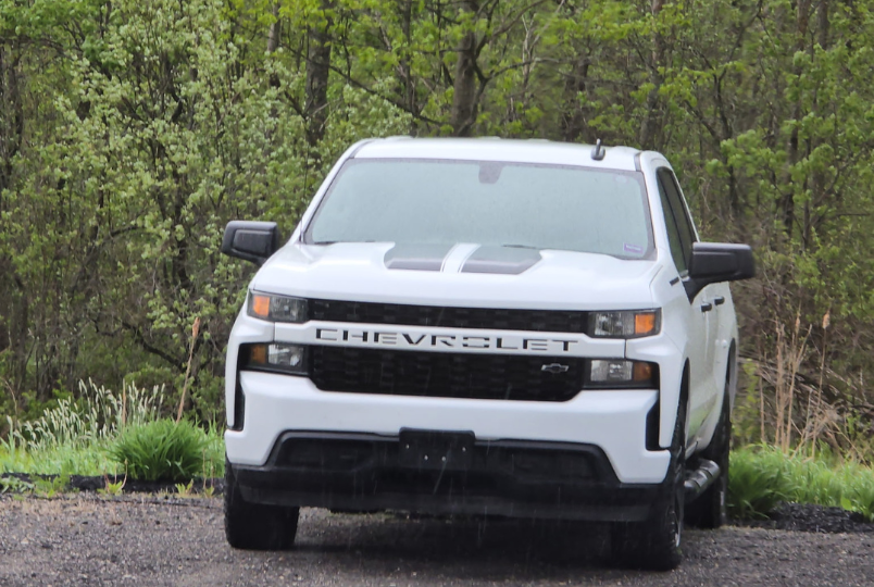 Front view of 2022 Chevrolet Silverado